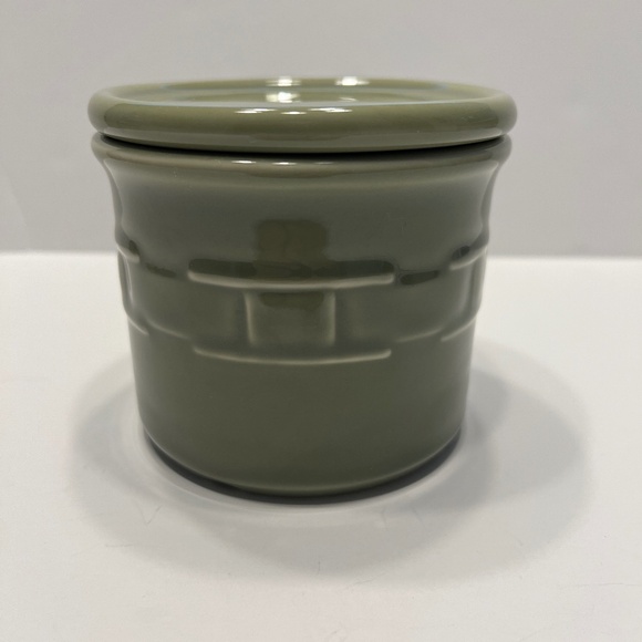 Longaberger Pint Pottery Sage Green Woven Traditions Salt Crock with Lid… - Picture 1 of 6